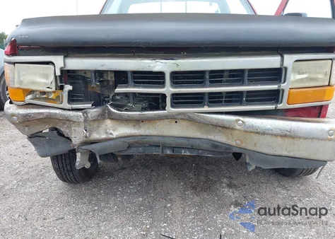 1993 Dodge Dakota z USA, uszkodzony, nr VIN 1B7FL26X2PS119426